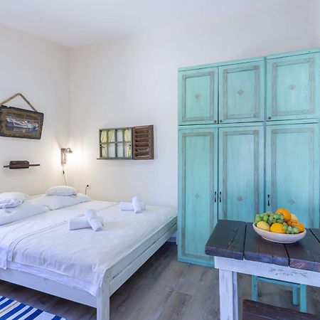 Rooms & Studio Apartments By The Way Baška Eksteriør billede